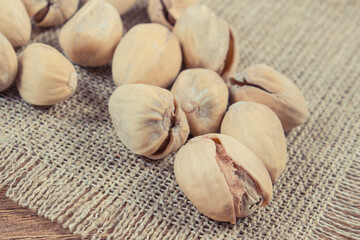 Pistachio nuts containing vitamins and minerals. Healthy eating