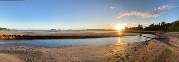 Rio Camburi Com Grande Volume