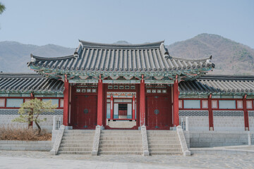 Obraz premium Ancient Korean Architectural Scenery