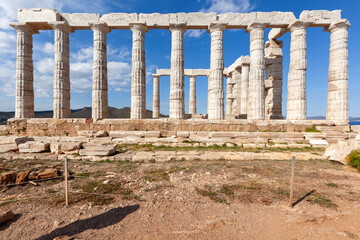 Fototapeta premium Temple of Poseidon at Sounio Cape, in south Attica region, Greece, Europe. The temple was built in 5th century BC and was dedicated to the god of sea. 