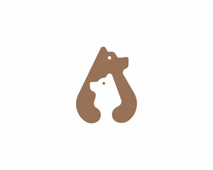 Cute mom and baby bear logo. Wildlife symbol.  illustration.
