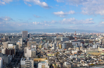 堺市から神戸・六甲山を望む風景