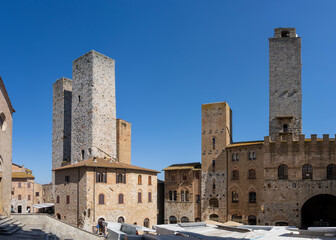 Obraz premium Amazing view of the towers and the buildings of the wonderful village of San Gimignano. A Unesco World Heritage. Tuscany, Italy