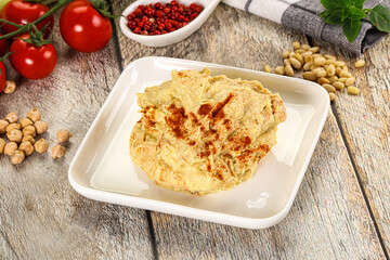 Natural chickpea hummus with paprika