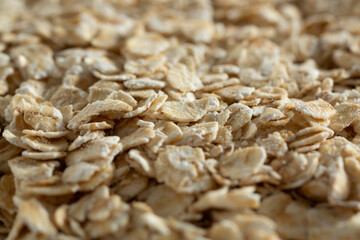 Obraz premium A closeup view of a pile of rolled oats.