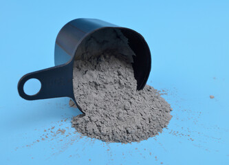 Zinc powder is a chemical element with the symbol Zn and atomic number 30.