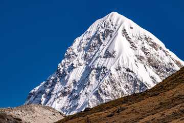 Pumori - on the way to the Everest Base Camp - EBC trekking - Epic Mountains - Mount Pumori - Khumbu Valley - Nepal - Pumori - Pumori is a mountain on the Nepal–China Border - Elevation: 7,165 m - 