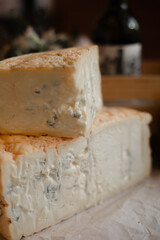 Handcrafted Italian Cheeses – A Selection of Authentic Flavors