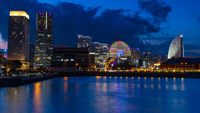 Yokohama Minato Mirai night view / spectacular