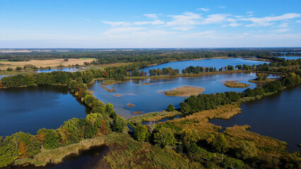 Obraz premium lakes autumn view from above landscape