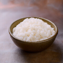 炊き立ての白いご飯、おいしそうな白米