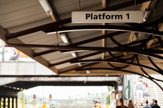 Platform 1 sign at traccain station