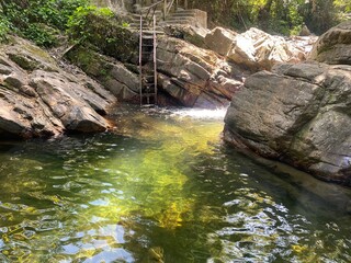 Rio los mogotes