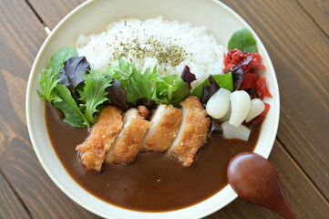 チキンカツカレー