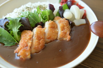 チキンカツカレー