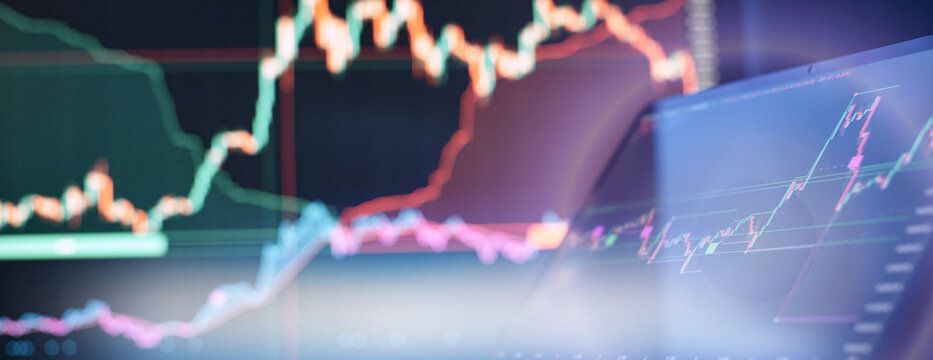 Advanced market visualization: real-time financial charts and stock trading analytic