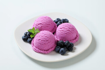 Blueberry ice cream
