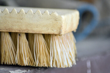 Cepillo de cerdas de pl&aacute;stico 