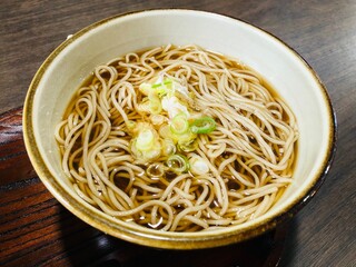 シンプルなかけそば 　和食　麺