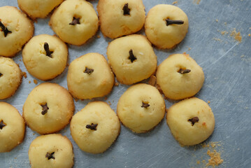 pineapple tart cookies on tray