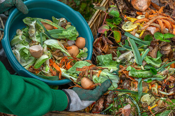 Autumn composting of organic waste