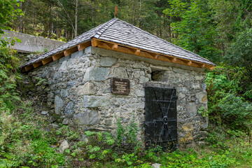 Kleiner Pulverturm aus dem Mittelalter
