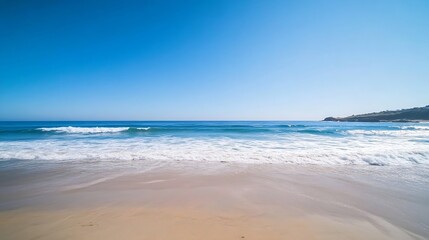 Obraz premium Breathtaking view of tranquil ocean waves lapping on sandy beach under bright blue sky : Generative AI