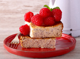 Lemon and poppyseed cheesecake