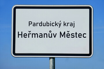 Ortsschild Pardubický kraj Heřmanův Městec