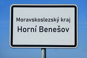 Ortsschild Moravskoslezsk&yacute; kraj Horn&iacute; Bene&scaron;ov