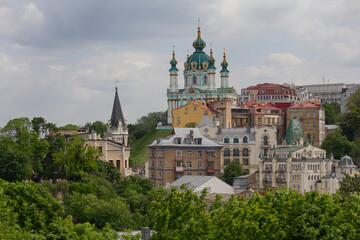 Fototapeta premium Beautiful view of the ancient street Andrew's Descent and the St. Andrew's Church. Kyiv, Ukraine