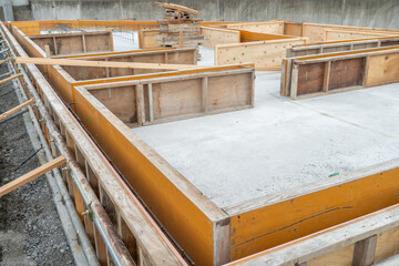 住宅の基礎工事の様子・ベタ基礎・コンクリート・土間コン
