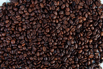 Fototapeta premium Close-up of roasted Arabica coffee beans