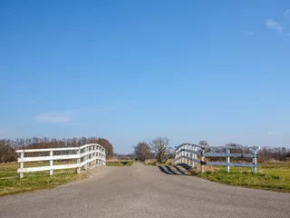 Fototapete Bridge in nature reserve Weeribben-De Wieden, Overijssel province, The Netherlands © HollandPhotostock.nl