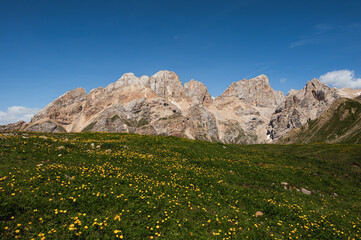 Fototapeta premium mountain landscape along the trail from Val San Nicolò to Val Contrin, Val di Fassa Dolomites