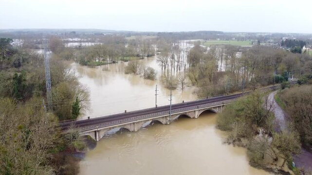 Inondations et crues historiques 2025 de la Vilaine au sud de Rennes, Le Bo&euml;l, Bruz, Guichen