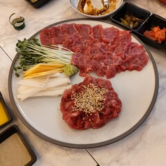 raw meat and vegetables