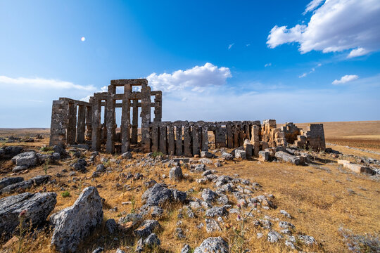 Beyburcu Kelosk Ruins, Ancient Historical Settlement in Halfeti, Sanliurfa, Turkey