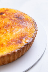 creme brulee tart
