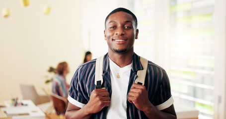 Obraz premium College student, man and portrait with backpack, smile and ready for back to school, learning or development. Person, happy and confident with pride for scholarship, education and bag at university