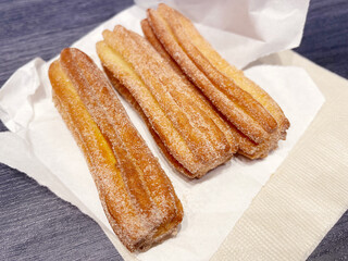 シナモンシュガーのチュロス