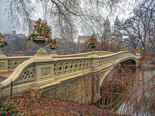 Naklejka premium Bow bridge