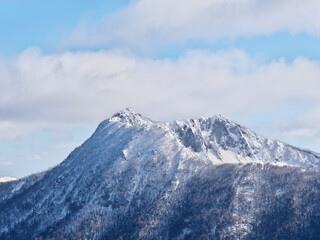 Eastern Hokkaido: Snow trekking on the outer rim of Lake Mashu in winter
