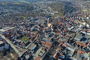Obraz premium Bad Hersfeld aus der Luft | Die Stadt Bad Hersfeld in Hessen aus der Vogelperspektive