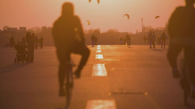 Tempelhofer airfield Berlin sunset 4K