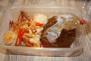 fried shrimps with Tamarind sauce