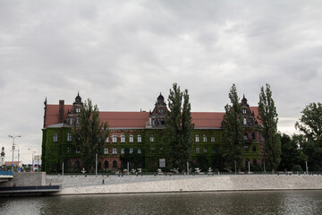 A captivating cityscape of Wrocław, Poland, showcasing the charm and vibrancy of this historic city.