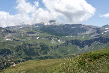 Obraz premium Grossglockner High Alpine Road, Austria in summer time - scenic drive