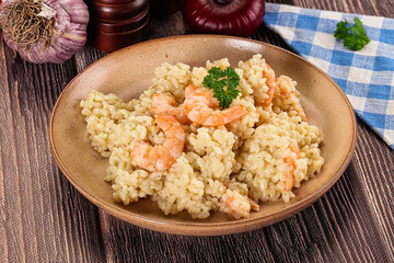 Gourmet risotto with prawn and cheese