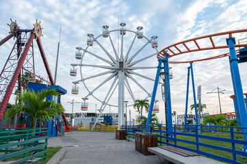 Fototapety na wymiar - Fototapeta24.pl